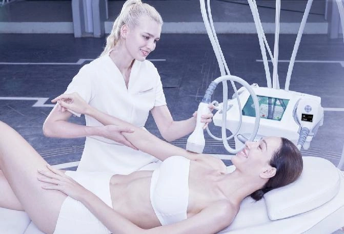 Machines de cavitation amincissantes pour le corps